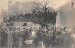 Angers   49    Religion. Inventaires 1906. Mgr Rumeau Haranguant La Foule - Angers