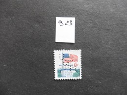 Etats-Unis :Perfins :timbre N°923  Perforé   U O F M  Oblitéré - Perfin