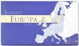 'Egyesült Európa' éremtartó Kazetta 28db FérÅ‘hellyel, Használt... - Unclassified