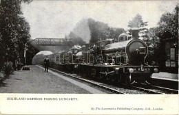 * T2 Luncarty, Highland Express Passing The Railway Station, Locomotive - Unclassified