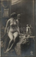 ** T2 Nude Erotic Lady, A. Noyer 4068. - Zonder Classificatie