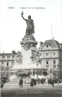 ** Paris, Arc Du Caroussel, Statue De La Republique - 2 Old Postcards - Zonder Classificatie