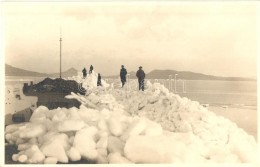 ** T1/T2 Fonyód, Balaton Part, Télen, Bellainé Fényképész Photo - Ohne Zuordnung