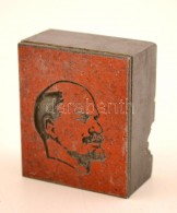 Ólom Nyomóforma Lenin Fejjel, 5,3×4,5 Cm - Andere & Zonder Classificatie