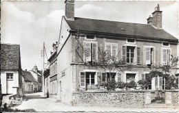 SAINT-SAUVEUR-en-PUISAYE : Les P.T.T. - Saint Sauveur En Puisaye