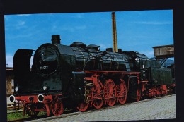 LOCOMOTIVE ALLEMANDE 231 - Gares - Avec Trains