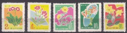 North Korea Flowers 1966 Mi#676-680 Mint Never Hinged - Corée Du Nord