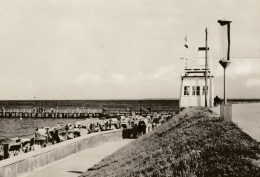 AK Ostseebad KÜHLUNGSBORN - Strandpromenade- Karte N. Gel - Kühlungsborn