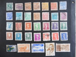 Brésil : 33 Timbres Oblitérés - Collections, Lots & Series