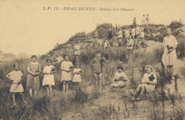 59 - BRAY-DUNES : Enfants Dans Les Dunes (animée !!) - Bray-Dunes