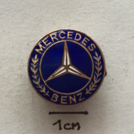 Badge (Pin) ZN002272 - Automobile (Car) Truck (Lastkraftwagen / Kamion) Mercedes-Benz - Mercedes