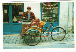 CPM   17     LA ROCHELLE      PAULO MARRONS CHAUDS   RUE SAINT NICOLAS - Vendedores Ambulantes