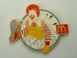 Pin´s Mc DONALD´S - ROLAND MCDONALD - McDonald's