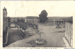 SAINT-GERMAIN-LEMBRON  PLACE DU DESERT -LA MAIRIE ET LES ECOLES   CARTE ANIMEE - Saint Germain Lembron