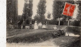 LES AIX-D'ANGILLON LES BORDS DE LA FONTAINE DE VALENTIGNY LE GUE ANIMEE - Les Aix-d'Angillon