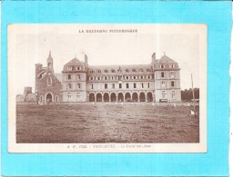 TREGASTEL - 22 -Le Castel Sainte Anne - Edit Waron 7642  - ENCH0616 - - Trégastel