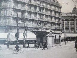 CPA 38 Isère  Grenoble Rue Félix Poulat Et Gare Des Tramways - Grenoble