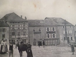 CPA 43 Haute Loire Fay Le Froid Place Du Marché - Other & Unclassified