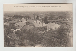 CPSM SAINT SAUVEUR (Yonne) - Vue Sur Le Faubourg Des Renards Et La Vallée Du Loing - Saint Sauveur En Puisaye