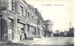 NORD - 59 - AULNOYE - Place De La Gare - Aulnoye