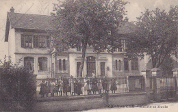 Cravanche - Mairie Et Ecoles (cour De Récréation Animée) Circulé 1915, Sous Enveloppe - Other & Unclassified