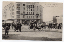 Maroc--CASABLANCA--Place De France (très Animée, Attelage)-batiment "Magasins Modernes--Presse Marocaine"--Belle Carte - Casablanca