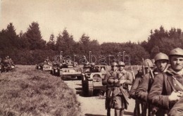 ** T1 Infanterie Avec Ses Chenillettes. Georges Lang / French Military, Infantry With Tanks - Zonder Classificatie