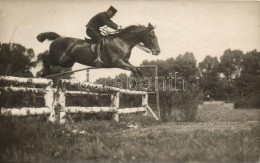 ** T2 Osztrák-magyar Tiszt, Lóugrás / K.u.K. Officer, Horse Jump, Photo - Non Classés