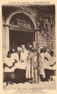 ** T1 Tolanaro, Fort-Dauphin; S. G. Mgr. Crouzet, Lazariste, Vicaire Apostolique Devant La Cathédrale De... - Non Classificati