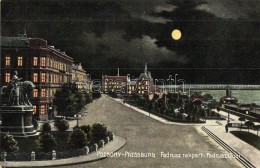 * T1/T2 Pozsony, Pressburg, Bratislava; Fadrusz Rakpart Este / Quay, Night - Non Classés