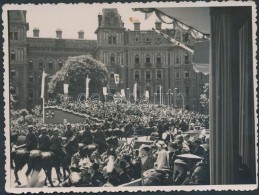 1937 Veszprém, Az Olasz Király Látogatása Jelzett Fotó 12x9 Cm - Altri & Non Classificati