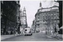 Cca 1965 Budapest, Belvárosi Trolibusz, Korabeli Vintage Negatívról Készült Mai... - Andere & Zonder Classificatie