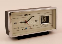 Retro ébresztÅ‘óra Dátum Kijelzéssel. MÅ±ködÅ‘képes / Vintage Chinese Alarm... - Autres & Non Classés