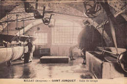 12-MILLAU- GANT JONQUET, SALLE DE LAVAGE - Millau