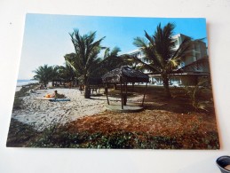 Carte Postale Ancienne : GABON : LIBREVILLE : La Plage De L'Hotel "Le Gamba" - Gabon