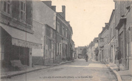 18-LES-AIX-D'ANGILLON- LA GRANDE RUE - Les Aix-d'Angillon