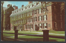 United States, New Haven Conn.,Yale University, Connecticut Hall, 1983 . - New Haven