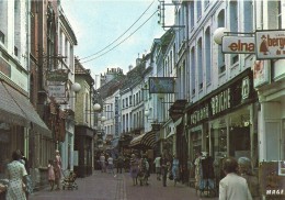 Delcampe - PAS DE CALAIS - 62 - SAINT OMER - CPM GF Couleur  Rue Des Clouteries - - Saint Omer