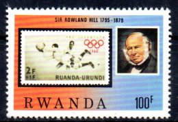 RWANDA    N° 910  * *  ( Cote 3.20e ) Sir  Rwoland Hill  Timbre Sur Timbre Soccer Fussball Soccer - Neufs