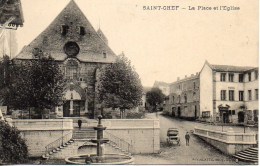 38 SAINT-CHEF  La Place Et L'Eglise - Saint-Chef