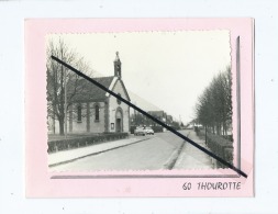 Photo Collée Sur Dépliant - Thourotte  -Chapelle(Distribué Par Le Fontenoy Café-Tabac -60 Thourotte )Autos,voitures - Thourotte