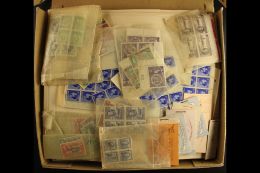 COMMONWEALTH SORTER Small Box With Old Glassine Packets Containing Interesting Items, Many In Blocks - We See... - Altri & Non Classificati