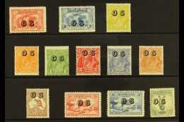OFFICIALS 1931-33 "OS" OVERPRINTED FINE MINT SELECTION On A Stock Card. Includes The 1931 "Kingsford Smith" 2d... - Other & Unclassified