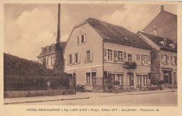 CARTE POSTALE   SAINT LOUIS  68   Hotel Restaurant "au Lion D'or" - Saint Louis