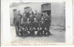 PARIS (XIV) Carte Photo Groupe De Sociétaires Rue De La Tombe Issoire Beau Plan Groupe - Distrito: 14