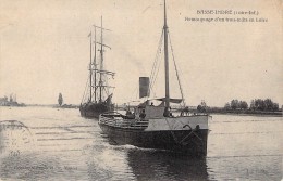 C P A Remorqueur Basse Indre Remorquage D Un Trois Mâts Barque  En Loire Loire Inférieure - Tugboats