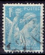 FRANCE #    FROM  1944  STAMPWORLD 625 - 1939-44 Iris