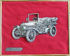 Cadre Doré Avec Voiture Miniature En étain Sur Velours Rouge: Mercedes Modèle 1903 - Zinn