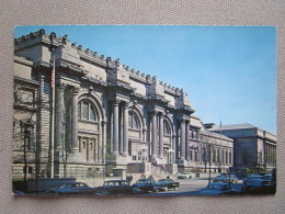 Metropolitan Museum Of Art. Fifth Avenue At 82nd Street. New York City. - Musea