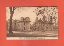 CPA..dépt 29..CLEDER  :  Le Château En Ruines De Kergournadéac'h ( Côté Est )  : Voir Les 2 Scans - Cléder